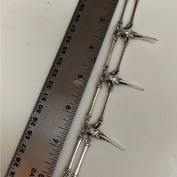 Hand made (by me) RAVEN SKULL NECKLACE (unisex) - Picture 7 of 10